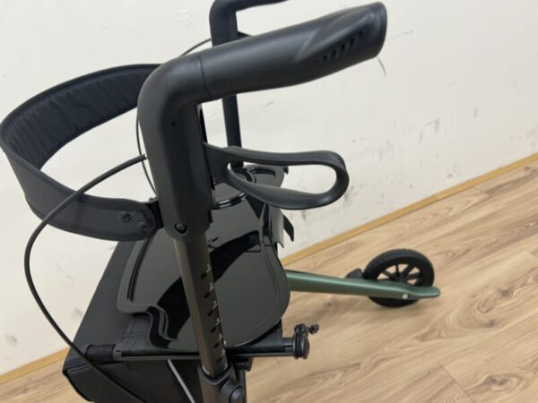 Multimotion carbon rollator (lichtgewicht) - Afbeelding 8